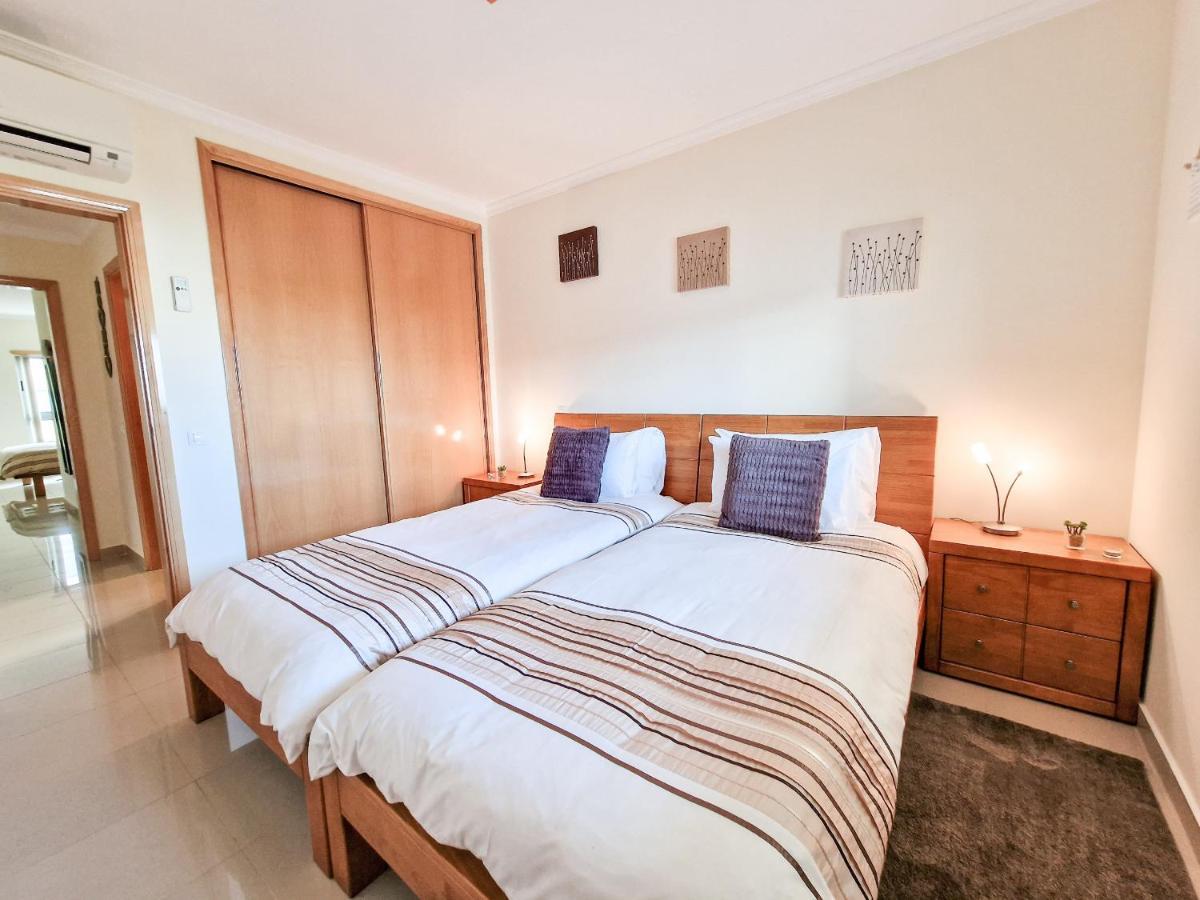 Apartment Rocha Oceano Azul Charming Portimao Ngoại thất bức ảnh